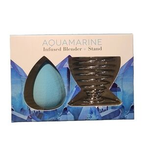 NEW Aquamarine Infused Blender + Stand